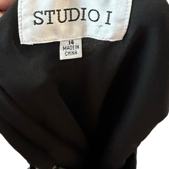 Studio I Floral Dress - Picture 6 of 7